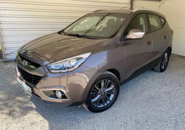 HYUNDAI Ix35 2.0 CRDi 4WD Automatik Fifa World Cup Gold Edition