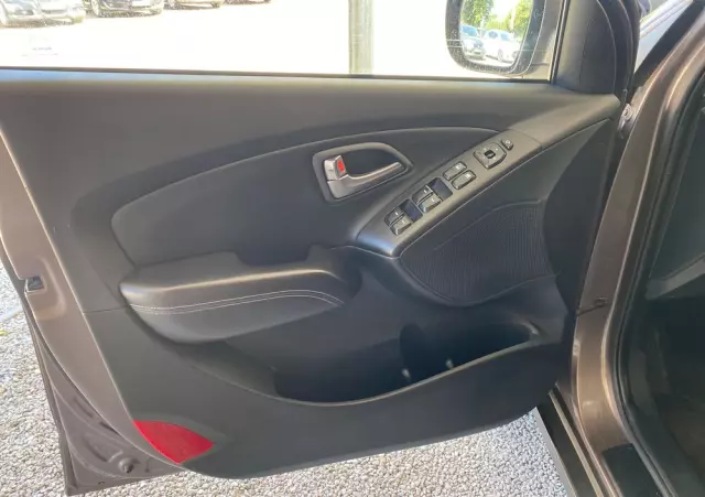 HYUNDAI Ix35 2.0 CRDi 4WD Automatik Fifa World Cup Gold Edition