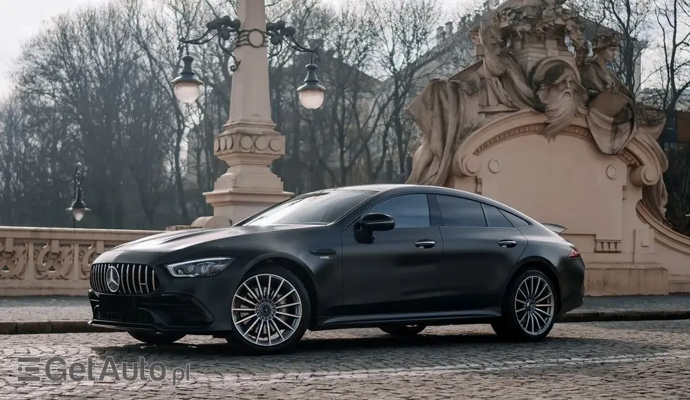 MERCEDES-BENZ AMG GT 43 4-Matic+