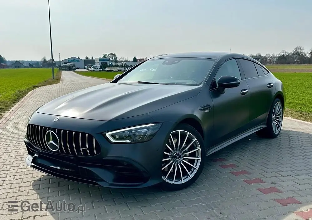 MERCEDES-BENZ AMG GT 43 4-Matic+
