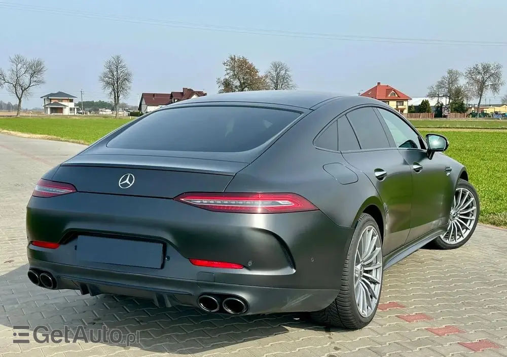 MERCEDES-BENZ AMG GT 43 4-Matic+