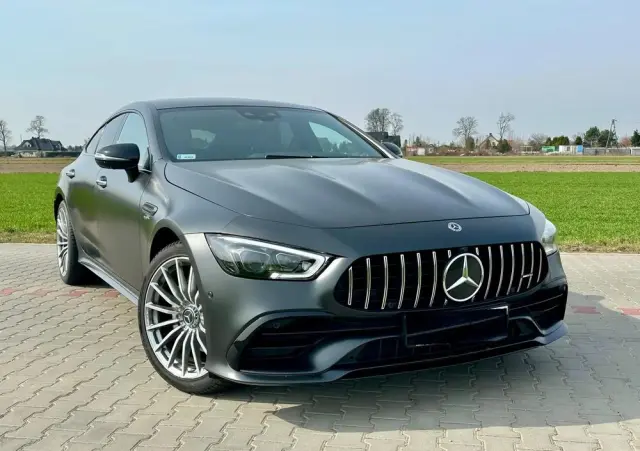 MERCEDES-BENZ AMG GT 43 4-Matic+