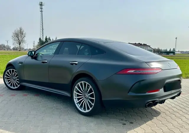 MERCEDES-BENZ AMG GT 43 4-Matic+
