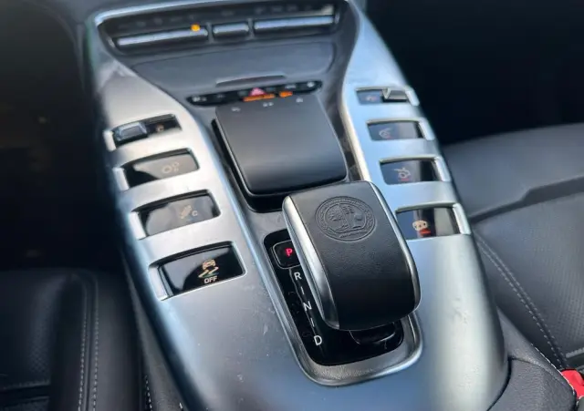 MERCEDES-BENZ AMG GT 43 4-Matic+