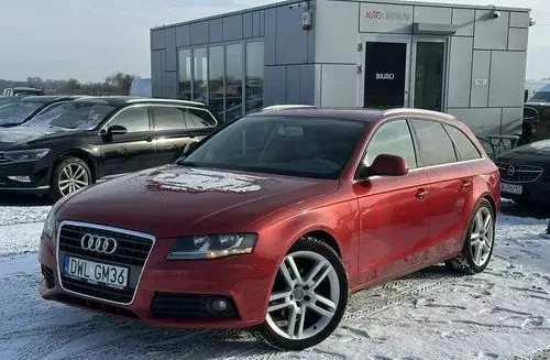 AUDI A4 