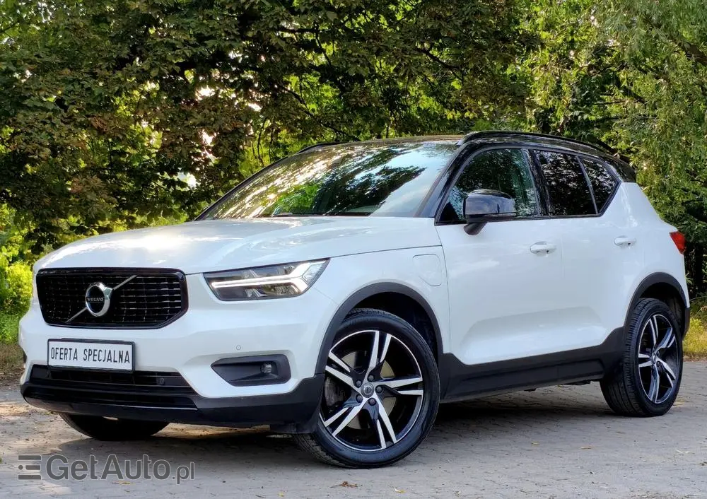 VOLVO XC 40 T5 Plug-In Hybrid R-Design
