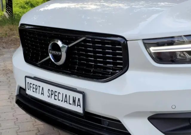 VOLVO XC 40 T5 Plug-In Hybrid R-Design