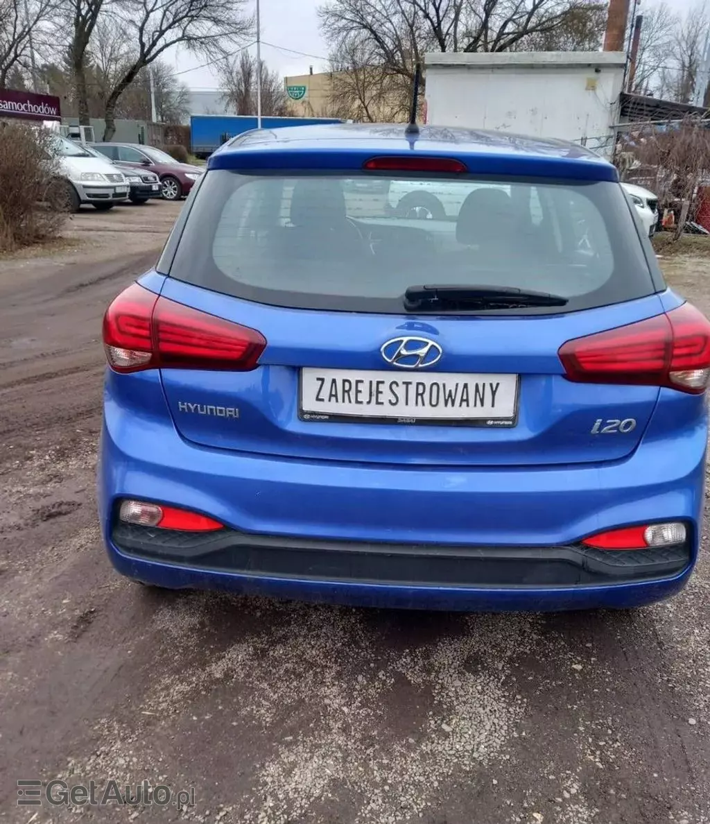HYUNDAI I20 