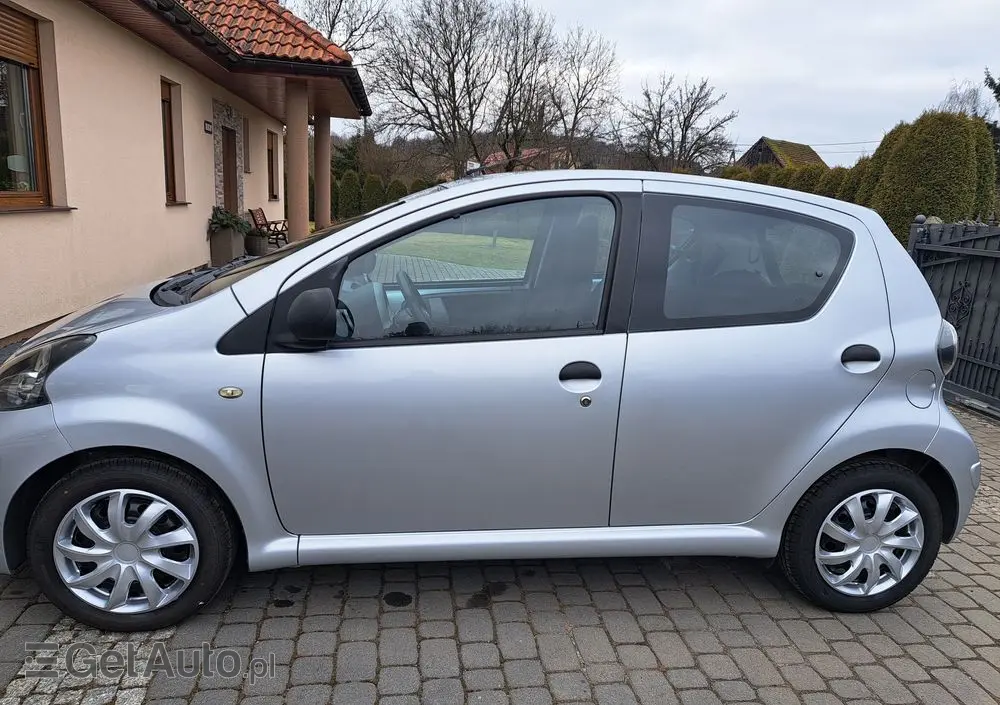 TOYOTA Aygo Cool