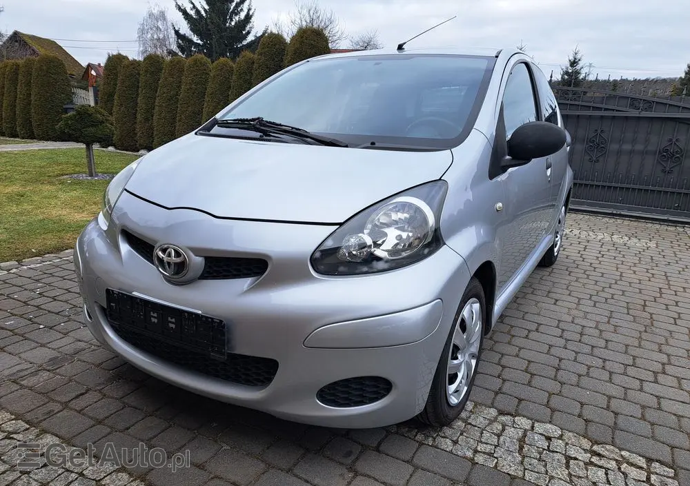 TOYOTA Aygo Cool