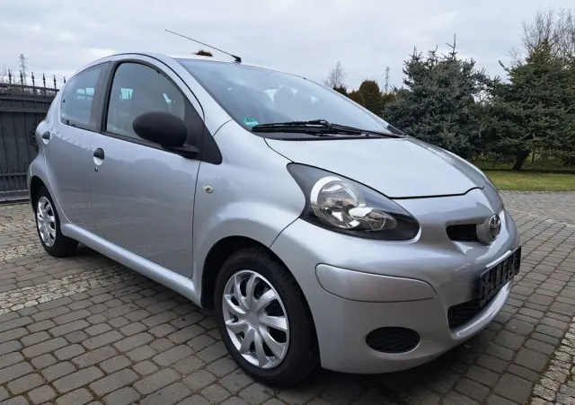 TOYOTA Aygo Cool