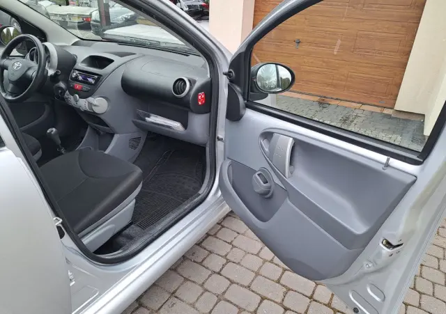 TOYOTA Aygo Cool
