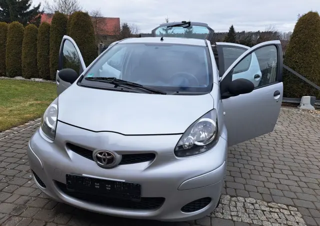 TOYOTA Aygo Cool