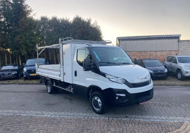IVECO DAILY 