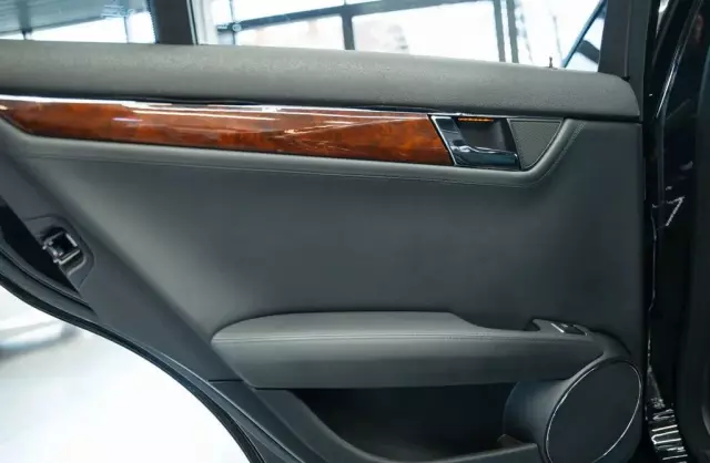 MERCEDES-BENZ Klasa C 