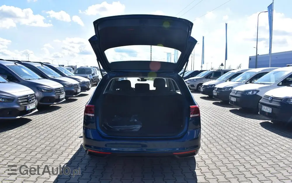 VOLKSWAGEN Passat Variant 