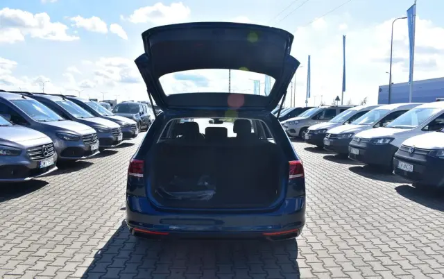 VOLKSWAGEN Passat Variant 