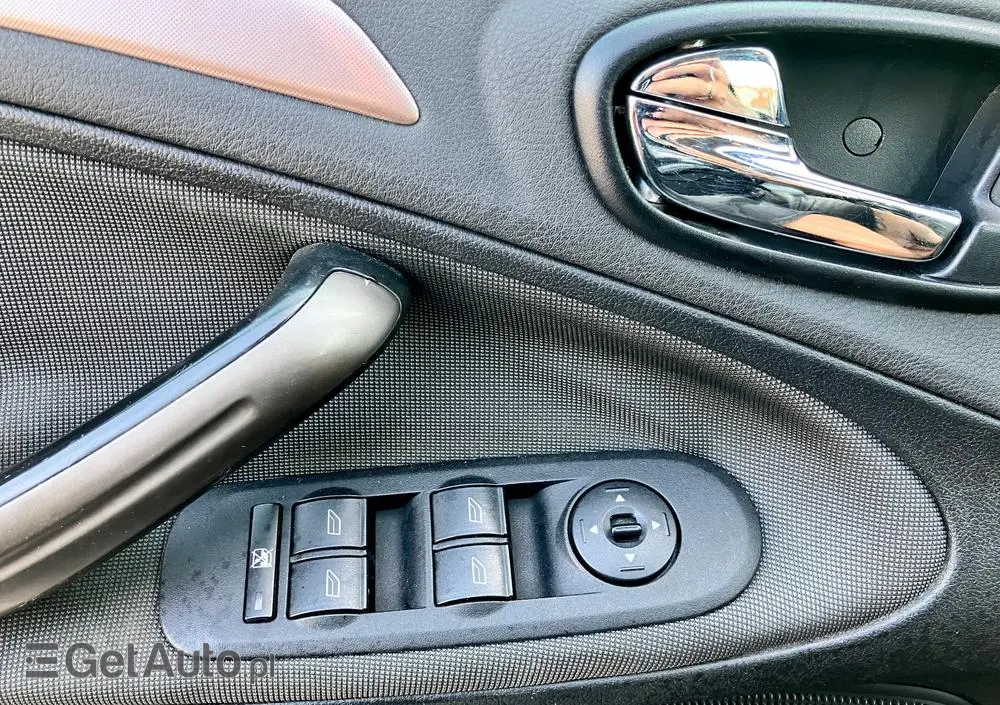 FORD S-Max 2.0 Titanium