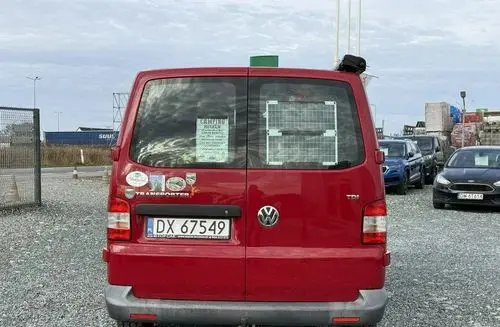 VOLKSWAGEN TRANSPORTER 
