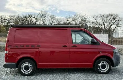 VOLKSWAGEN TRANSPORTER 