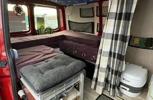 VOLKSWAGEN TRANSPORTER 