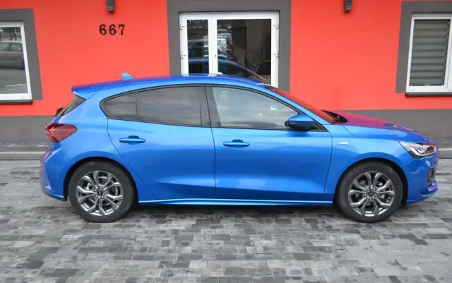 FORD Focus 1.0 EcoBoost Start-Stopp-System ST-LINE