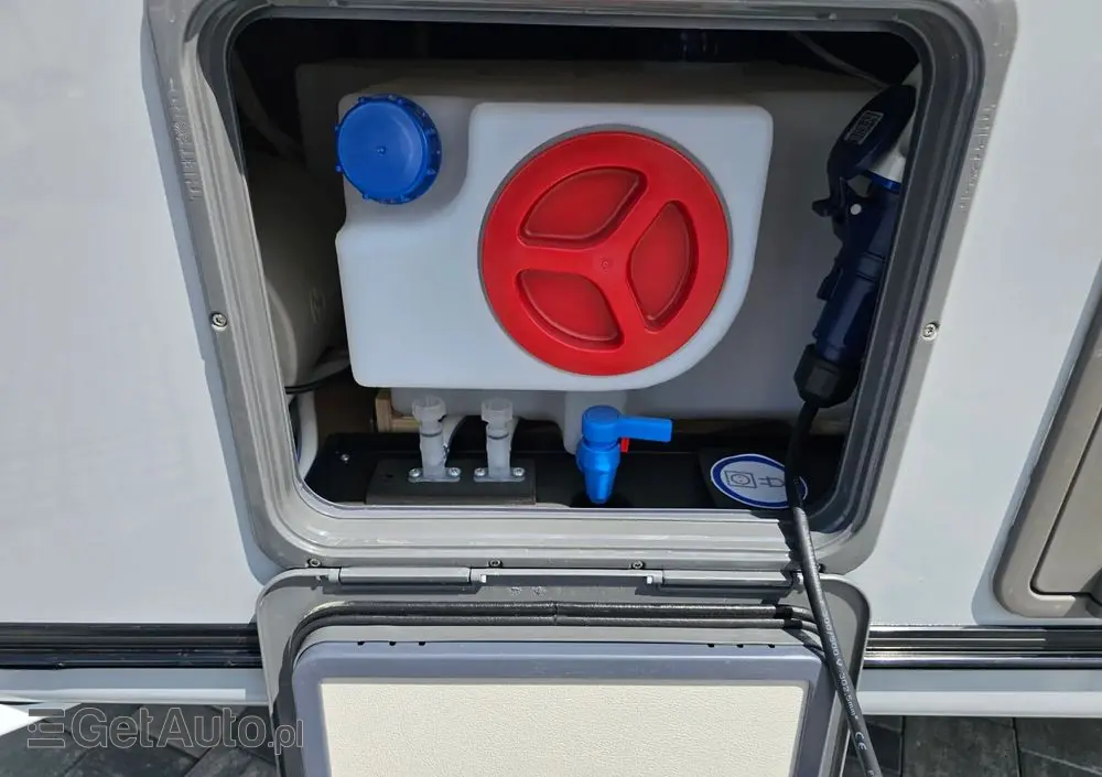 KNAUS Sudwind 550 FSK 