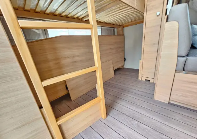 KNAUS Sudwind 550 FSK 