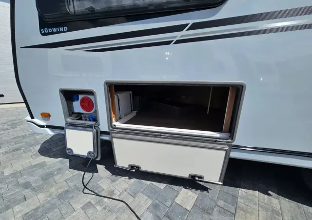 KNAUS Sudwind 550 FSK 