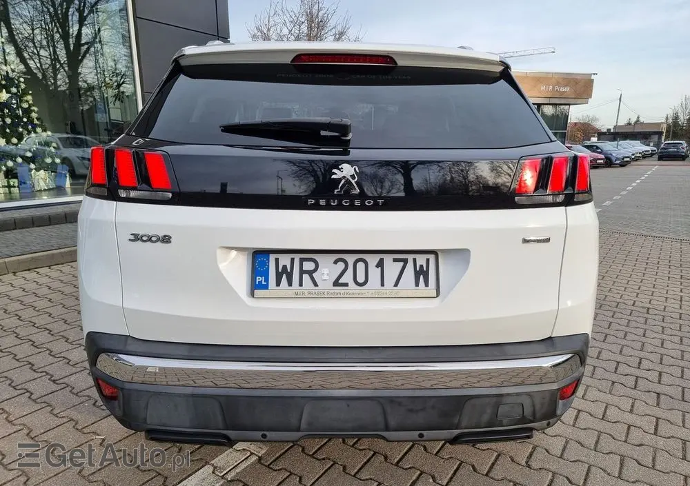 PEUGEOT 3008 1.2 PureTech Allure S&S EAT6