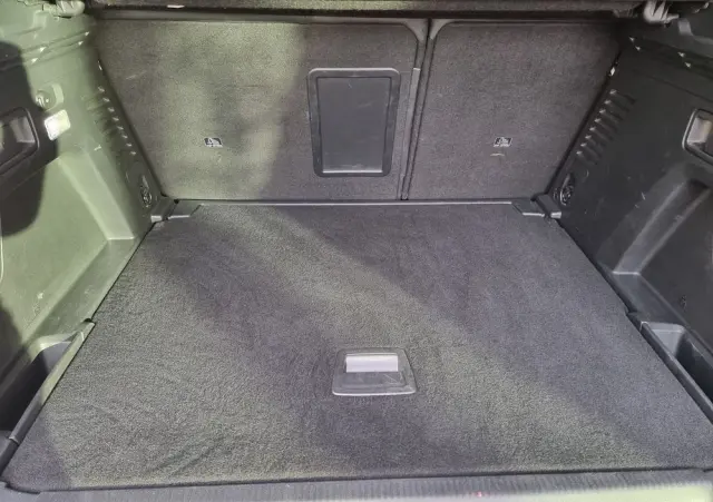 PEUGEOT 3008 1.2 PureTech Allure S&S EAT6