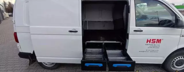 VOLKSWAGEN TRANSPORTER 