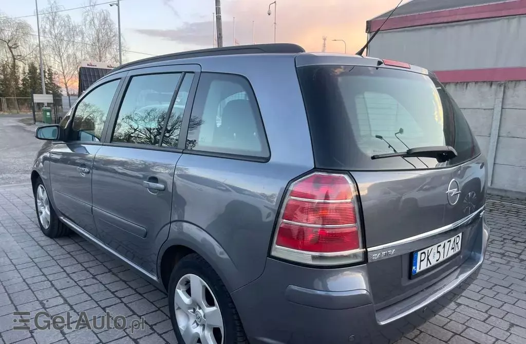 OPEL Zafira 