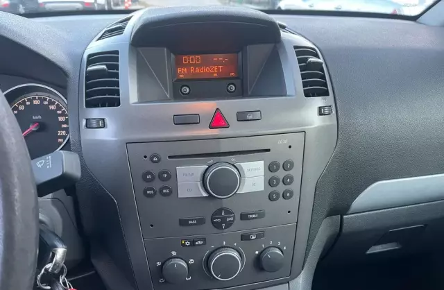 OPEL Zafira 