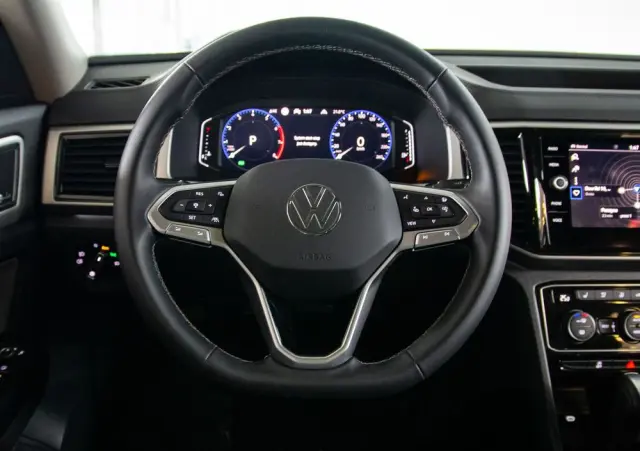 VOLKSWAGEN Atlas 