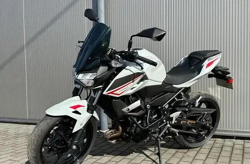 KAWASAKI Z 400 
