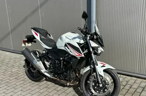 KAWASAKI Z 400 