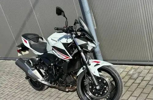 KAWASAKI Z 400 