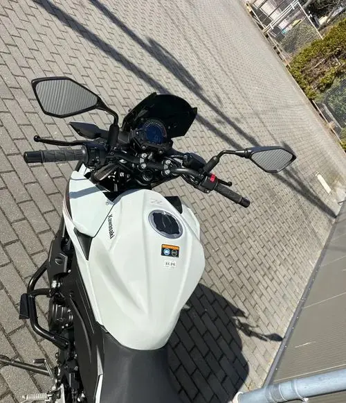 KAWASAKI Z 400 