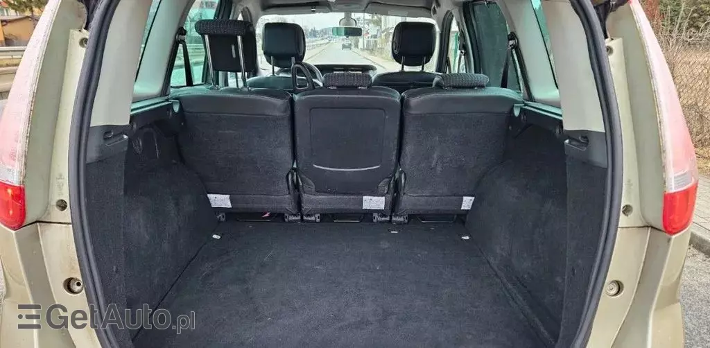 RENAULT Grand Scenic 