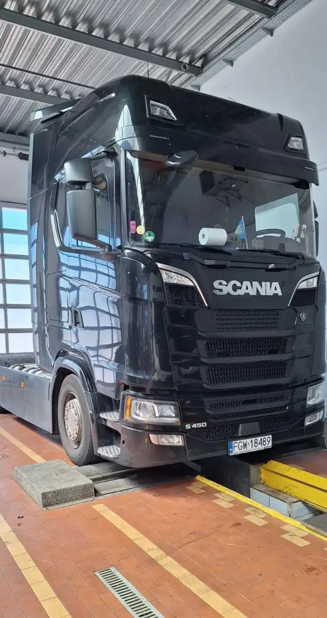 SCANIA S 