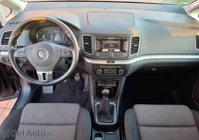 VOLKSWAGEN Sharan 2.0 TDI DPF BlueMotion Comfortline