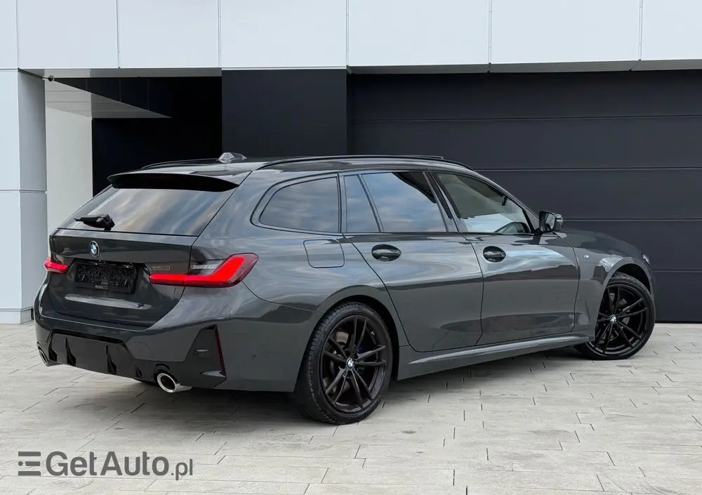 BMW Seria 3 320d xDrive M Sport Shadow