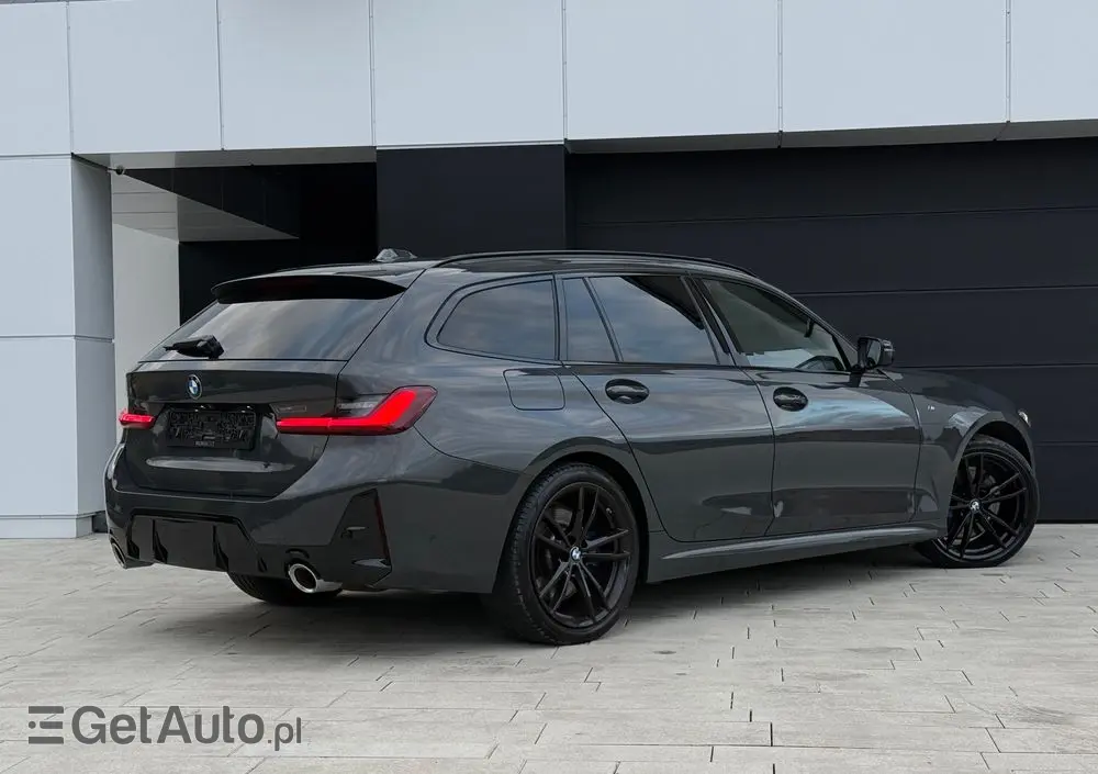 BMW Seria 3 320d xDrive M Sport Shadow