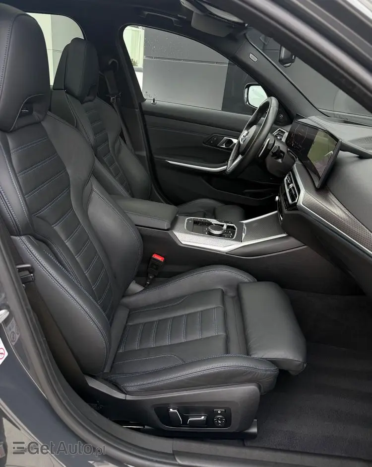 BMW Seria 3 320d xDrive M Sport Shadow