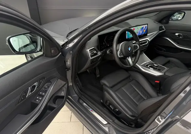 BMW Seria 3 320d xDrive M Sport Shadow