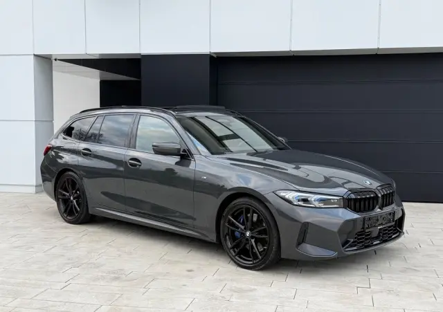 BMW Seria 3 320d xDrive M Sport Shadow