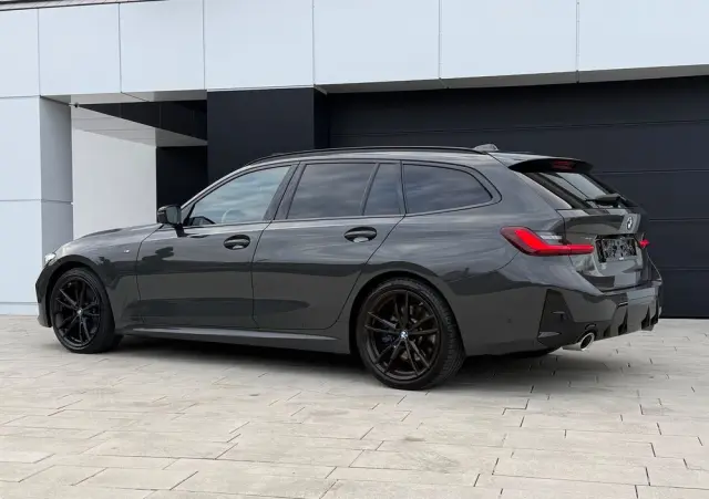 BMW Seria 3 320d xDrive M Sport Shadow