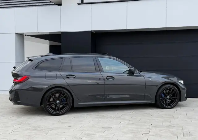 BMW Seria 3 320d xDrive M Sport Shadow