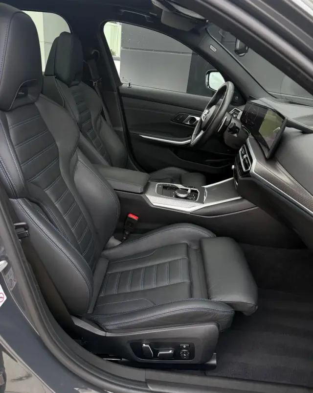 BMW Seria 3 320d xDrive M Sport Shadow